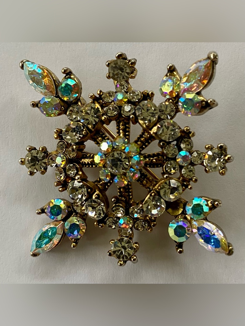 Vintage colored Rhinestone Brooch